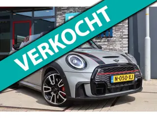 Mini Cabrio 2.0 231pk John Cooper Works JCW VOL! HUD l H/K l SCHAALSTOELEN l CAMERA l KEYLESS l ADAP