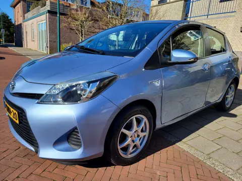 Toyota Yaris 1.5 Full Hybrid Aspiration Rijklaar