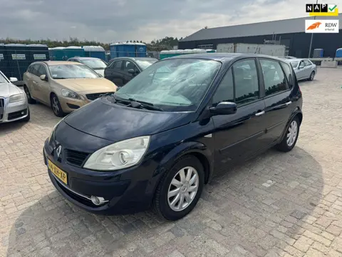 Renault Scénic 2.0-16V Tech Line / pano / navi / complete historie