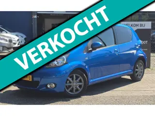 Toyota Aygo 1.0-12V Dynamic Navigator AUTOMAAT UNIEK!! NAP ALLE OPTIES!