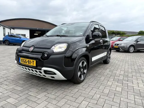 Fiat Panda Cross 1.0 Hybrid Pandina (bj 2025)