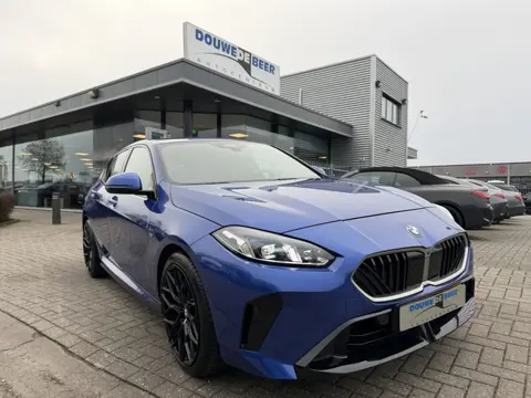 BMW 1-serie 120 M Sport Adapt. Cruise | 360-Camera | HUD | Stoelverw. | Keyless