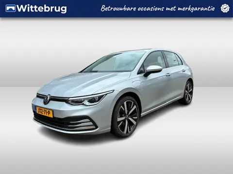Volkswagen Golf 1.4 eHybrid Style Elek. Stoelverstelling met Memory Bestuurder / Stoelverwarming / N