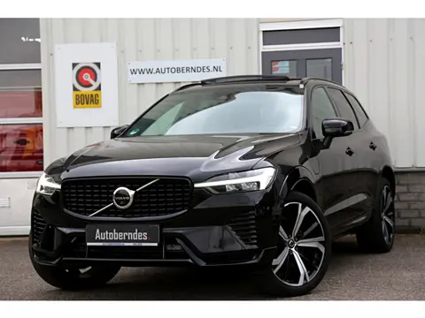 Volvo XC60 2.0 T6 Plug-in hybrid Long Range AWD Plus Dark*Perfect Volvo Onderh.*Pano/Elek. Trekhaak/