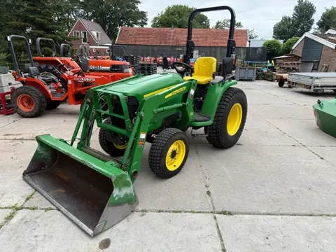John Deere 3036 met voorlader