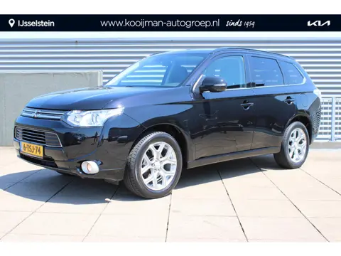 Mitsubishi Outlander 2.0 PHEV Instyle 4WD SCHUIFDAK, TREKHAAK, STOELVERWARMING, DEALER ONDERHOUDEN