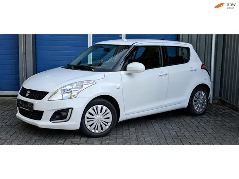 Suzuki Swift 1.2 95PK 5Drs VOL AUTOMAAT AIrco CARPLAY® Enz Dealer onderhouden