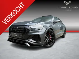 Audi Q8 55 TFSI e quattro Competition / pano / tr.hk / HUD