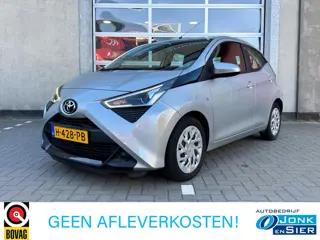 Toyota Aygo 1.0 VVT-i x-play|Camera|Apple CarPlay/Android Auto|Airco