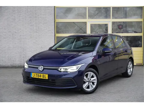 Volkswagen Golf 1.5 TSI 5drs Life Business BJ2020 Lmv 16" | Led V+A | Pdc | Navi | Keyless entry | A