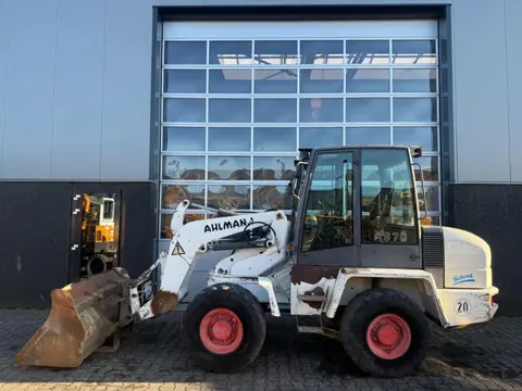 Ahlmann AS70 (bj 2007)