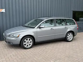 Volvo V50 2.5 T5 Summum YOUNGTIMER!/1E EIG!/DEALER OND.!/APK
