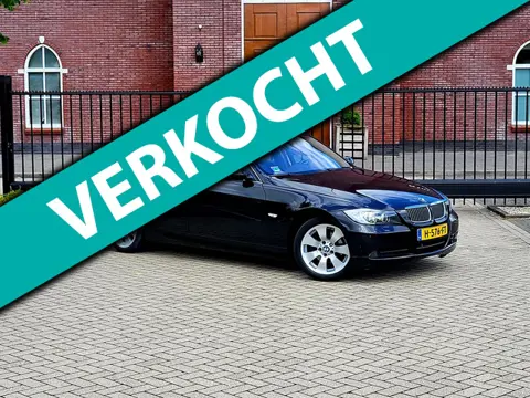 BMW 3-serie 325i / Automaat / Open dak / Pdc / Navi / Stoelverwarming / Nieuwe Apk