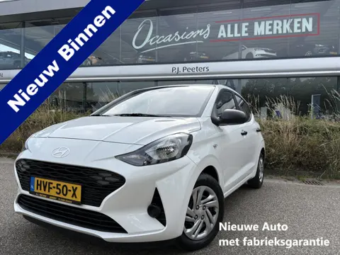 Hyundai i10 1.0 Comfort Achteruitrijcamera - Airco - Navigatie - Parkeersensoren achter - Cruise con