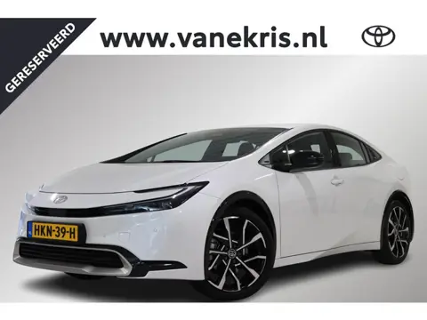 Toyota Prius Plug-in Hybrid 220 Executive, Blind Spot, Apple Carplay & Android Auto, Stoel & Stuur v