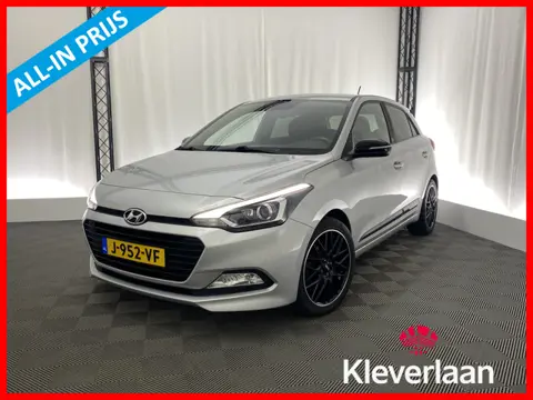 Hyundai i20 1.2 HP i-Motion | Achteruitrijcamera | PDC | Bluetooth | Cruise Control | Airco | Navi |