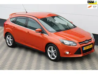 Ford Focus 1.6 EcoBoost 4 ciliinder Titanium Navi PDC NAP