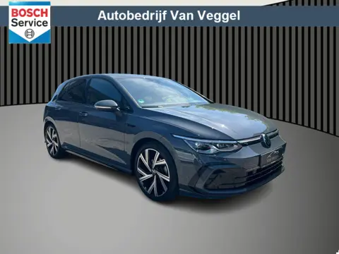 Volkswagen Golf 1.0 eTSI R line camera, virtual cockpit, cruise, navi, airco