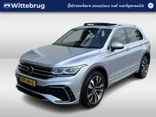 Volkswagen Tiguan 1.4 TSI eHybrid R-Line / AUTOMAAT/ 245 PK/ 2X R-LINE/ PANO/ TREKHAAK/ CAMERA/ KEYL
