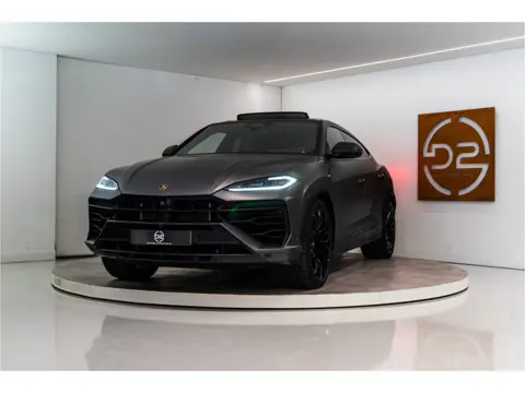 Lamborghini Urus 4.0 V8 Hybrid SE 800PK | Ad Personam | Grigio Keres Matt | Carbon | Akrapovic | 3D 