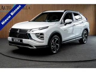 Mitsubishi Eclipse Cross 2.4 PHEV HUD Leder ACC Navi 360 ° Standkachel Keyless entry & start Stuurve