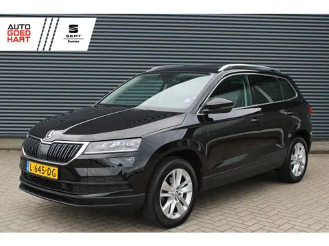 Škoda Karoq 1.5 TSI ACT Business Ed. Plus Panoramadak Camera Zwenk-Trekhaak Full-Led