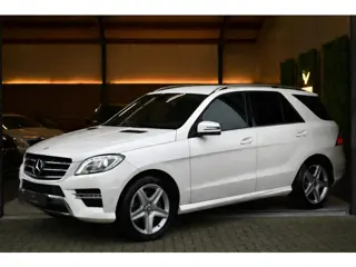 Mercedes-Benz M-klasse 350 Edition 1 - AMG Line - Keyless Entry - Designo - El. Trekhaak - Harman Ka