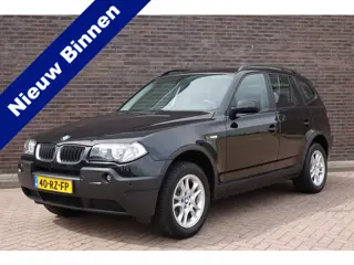 BMW X3 2.0i Introduction, navigatie, mooie en originele auto! Youngtimer N.A.P.