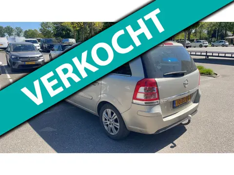 Opel Zafira 2.2 Cosmo 150pk 7-Persoons 2e eig. Clima Trekhaak 1500kg. PDC
