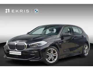 BMW 1 Serie 5-deurs 118i | M Sportpakket | HiFi System | Trekhaak | Adaptieve LED koplampen