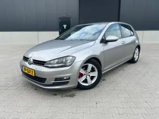 Volkswagen Golf 1.2 TSI Highline Stoelverwarming|Trekhaak