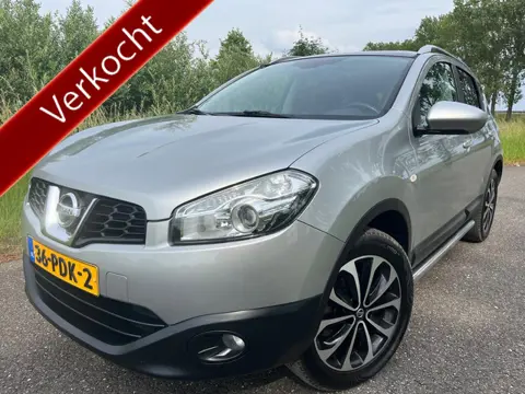 Nissan Qashqai 2.0 | Clima | Cruise | Navi | Panodak | Achteruitrijcamera | Trekhaak