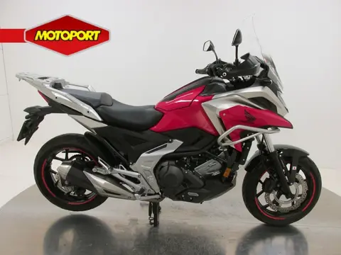 Honda NC750X DCT (bj 2022)