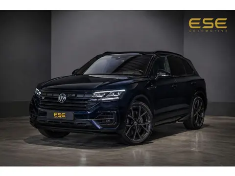 Volkswagen Touareg 3.0 TSi 4MOTION R | Panorama| Dynaudio | 360 Camera | Nachtzicht | Trekhaak | HUD