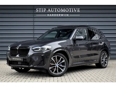 BMW X3 xDrive30e M Sport | Pano | M-Stoelen | ACC | Harman/Kardon | Memory | Head-Up | 20'' Wielen |