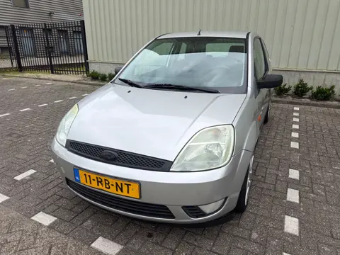 Ford Fiesta 1.3 Futura|NAP|APK 28-10