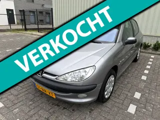 Peugeot 206 1.4-16V Gentry Premium|Airco|APK