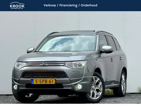 Mitsubishi Outlander 2.0 PHEV Instyle | 2013 |