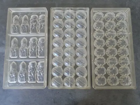 Vintage polycarbonate chocolate mould - set of 3 - St Nicolaas and Piet - bonbons