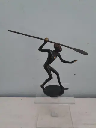 Art deco bronze african warrior with spear - Richard Rohac - Austria