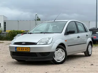 Ford Fiesta 1.3 Ambiente/ ZEER STERK/ LAAG KM