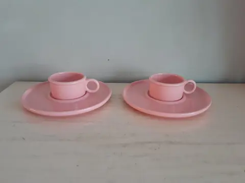 Vintage Ikea - Gustaf Westman - Vinterfint - roze - kop en schotel - espresso - set van 2