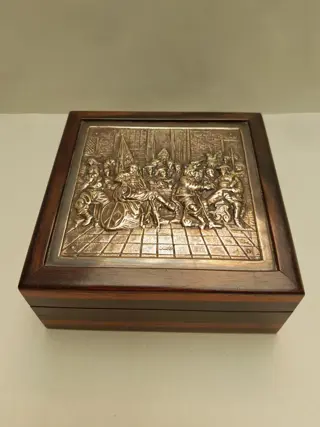 Houten kistje met verzilverde inleg - Nederlands - 90 - sigaren of sigaretten kist