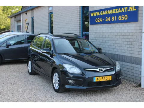 Hyundai I30 CW 1.6i i-Motion Airco Trekhaak (bj 2011)