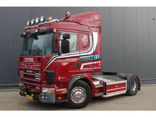 Scania 144L 460 (V8)