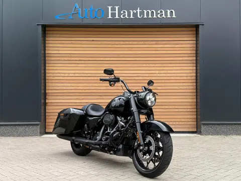 Harley Davidson 114 FLHRXS Road King Special