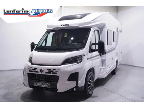 Knaus R15 Live Wave 650 MG Platium Selection Airco Navi, Camera, 4-Persoons, Hefbed, Fietsendrager