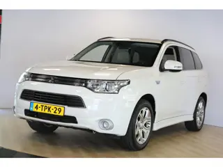 Mitsubishi Outlander 2.0 PHEV Instyle | Schuif- kanteldak | Trekhaak