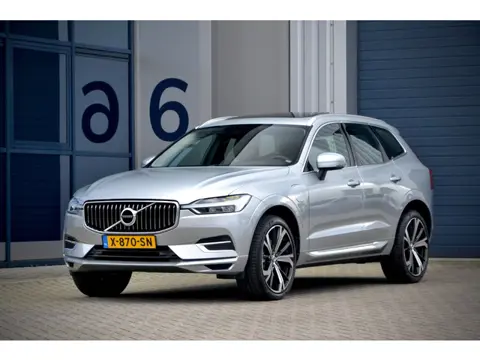 Volvo XC60 2.0 T8 Twin Engine AWD Inscription / Pano / Leder / 21 Inch / Trekhaak