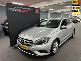 Mercedes-Benz A-klasse 180 Ambition Automaat met flippers, NL-Auto met Navigatie, Parkeersensoren vo